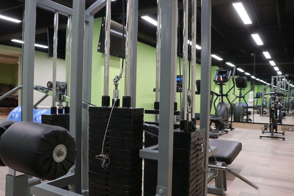 La Joya Pachuca Hotel Exterior foto The gym at the University of Roehampton